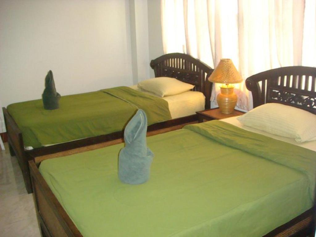 Junior House Hostel