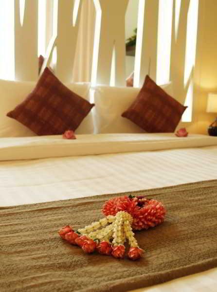 Hotel Maninarakorn 4*
