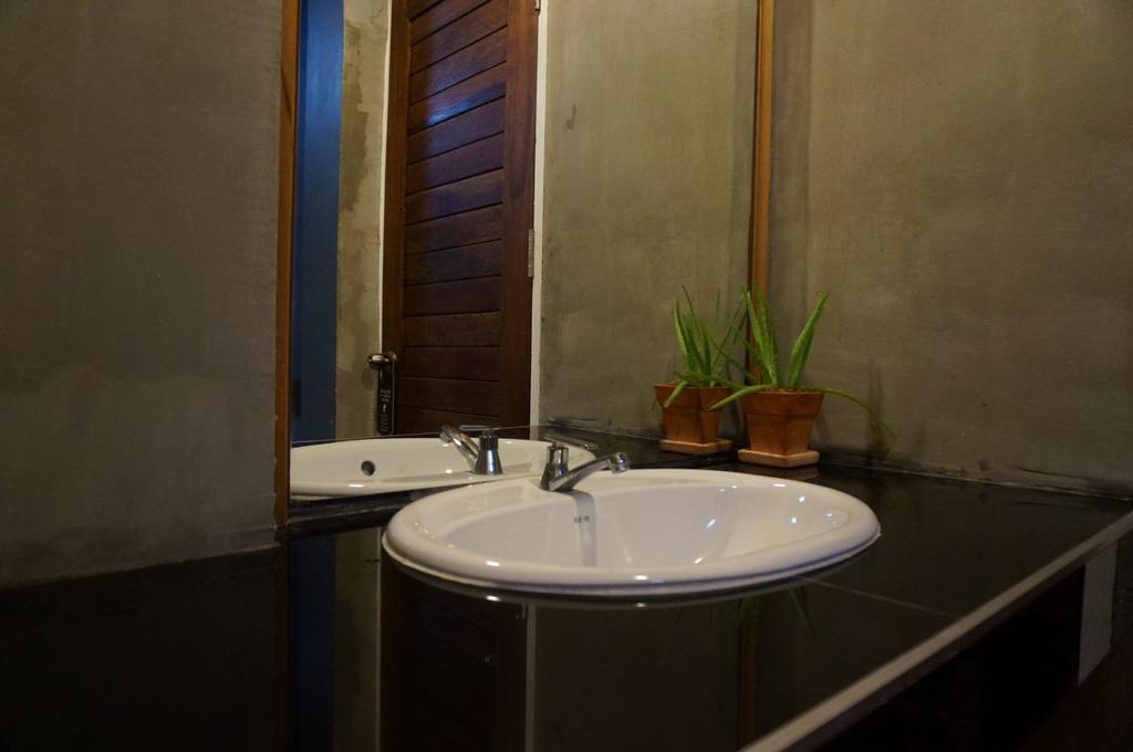 Chula Aparthotel *