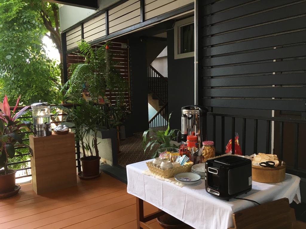 Chula Aparthotel