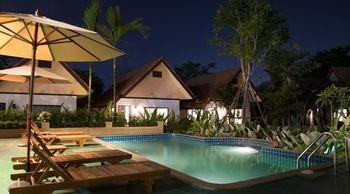 E-outfitting Boutique 4*