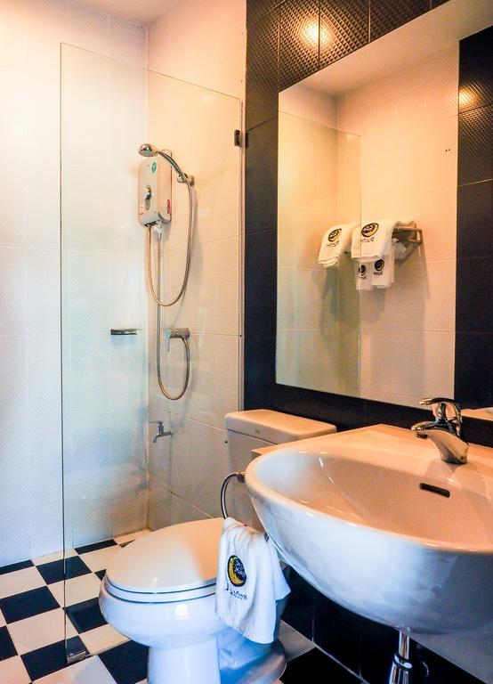 De Ja Moon Hostel Chiang Mai