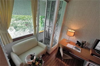 Hotel Lotus 3*