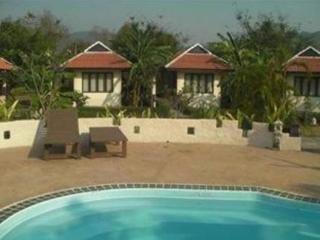 The Oriental Village & Mountain Veiw Hotel