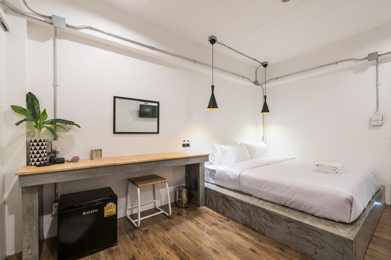 Hotel Your Space Prasingh Chiang Mai