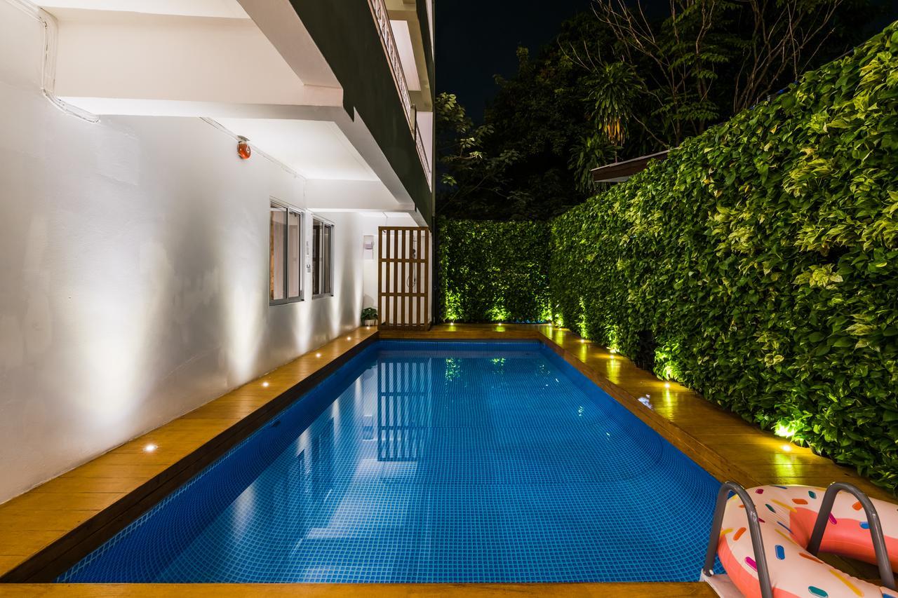 Your Space Prasingh Hotel 3*