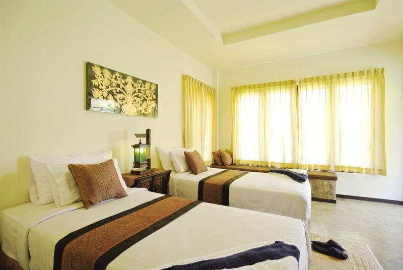 Hotel The Oriental Village & Mountain Veiw 2*