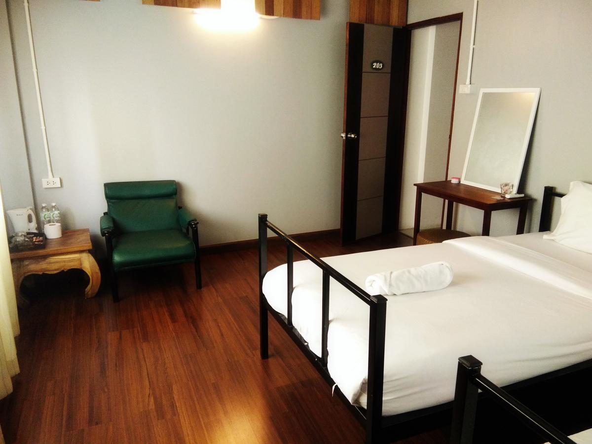 Hotel ekonomi Night Bazaar Budget