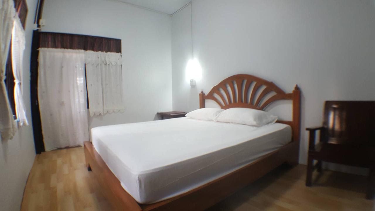 Baan Janrapee Homestay