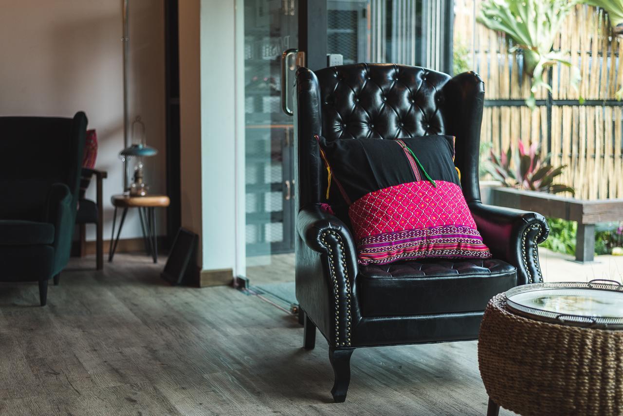 33 Poshtel (adults Only)