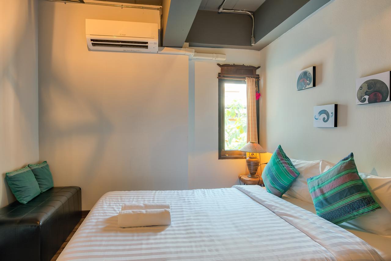 33 Poshtel (adults Only) Hotel 3*