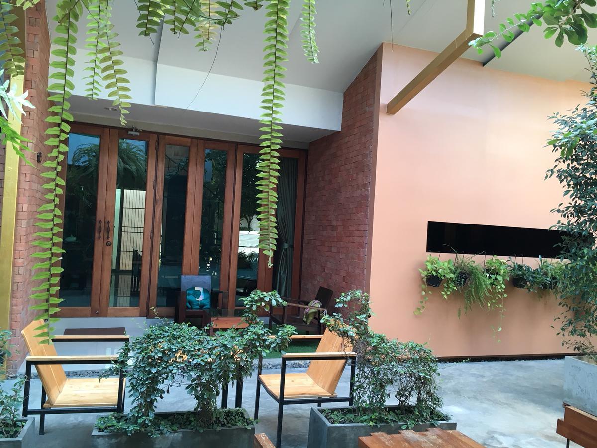 The White Elephant Guest house Chiang Mai