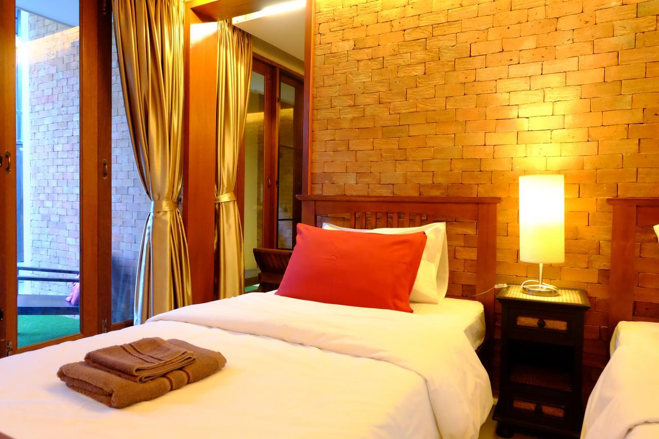 Guest house The White Elephant Chiang Mai