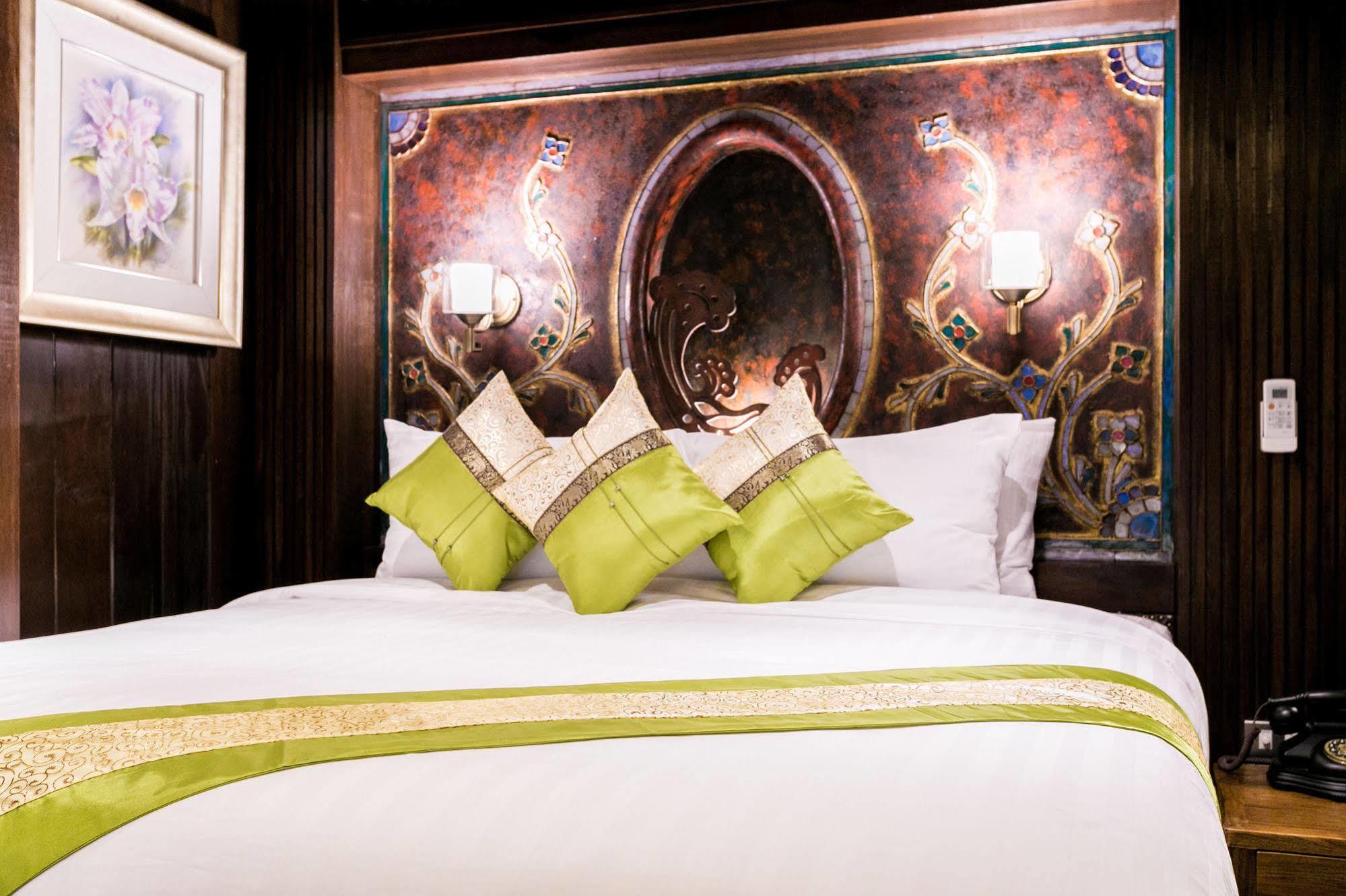 Namton Boutique Hotel 3*