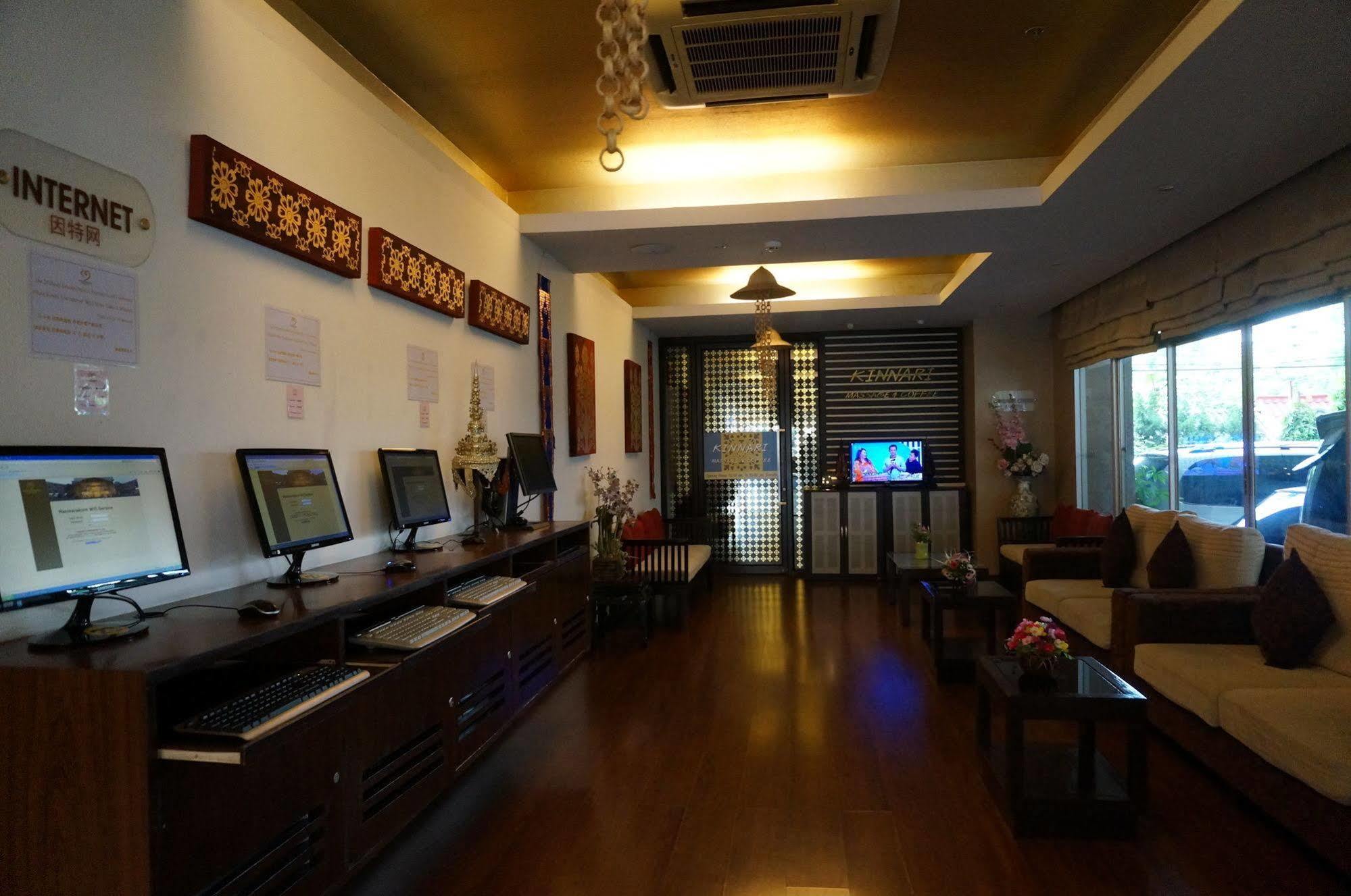 Maninarakorn Hotel 4*