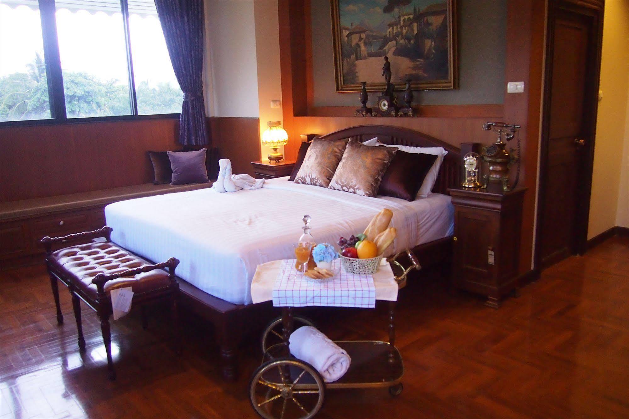 7 Days Vintage Hotel Chiang Mai