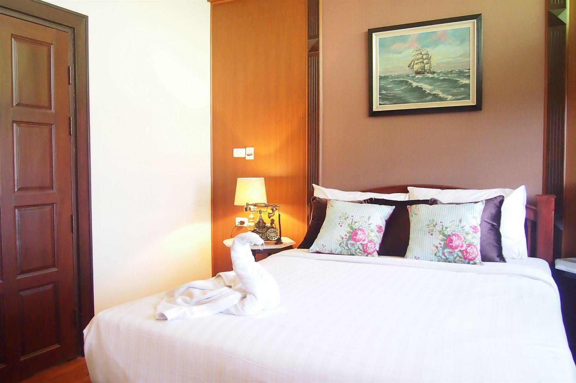 7 Days Vintage Hotel Chiang Mai