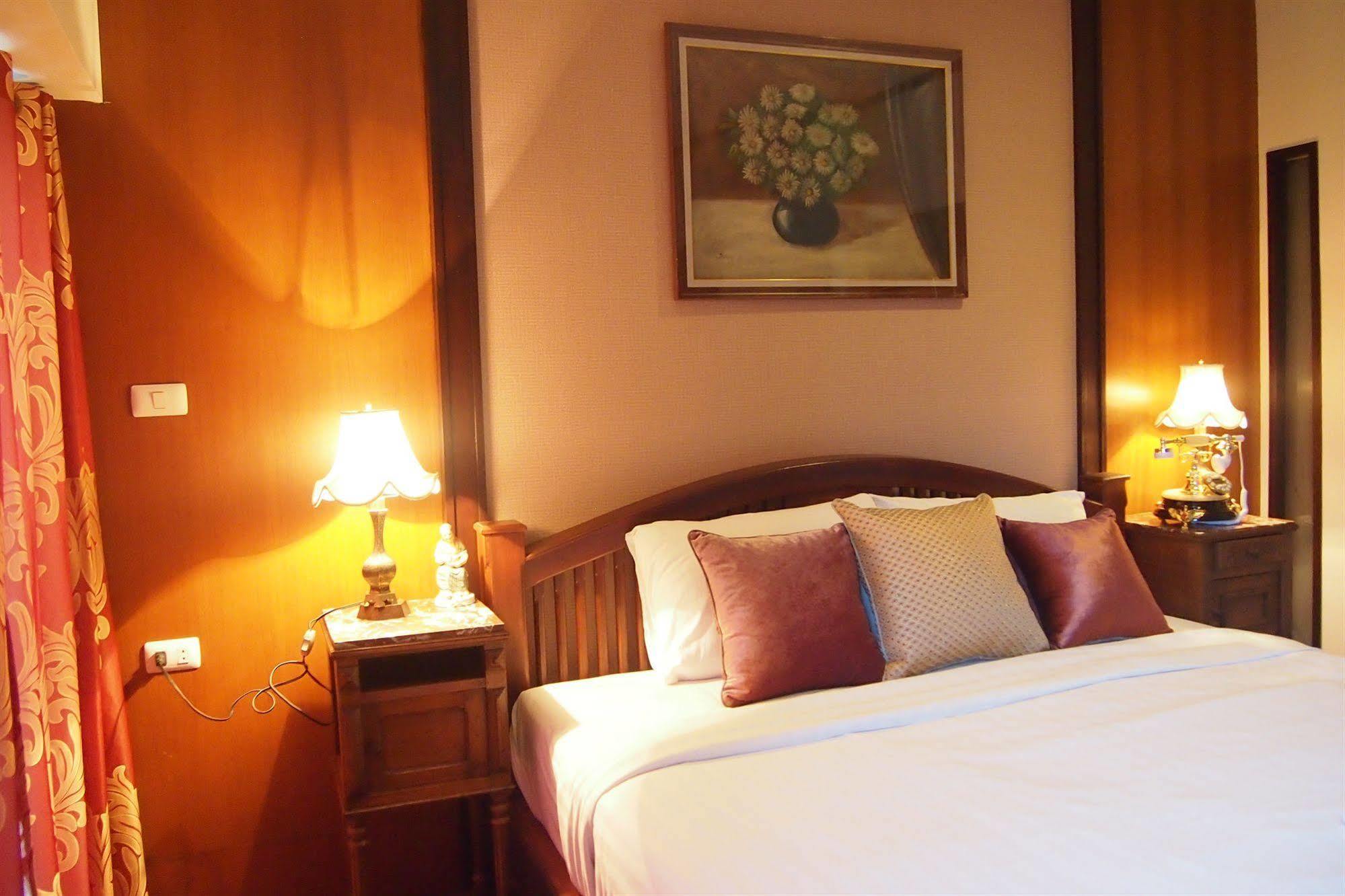 7 Days Vintage Hotel 3*