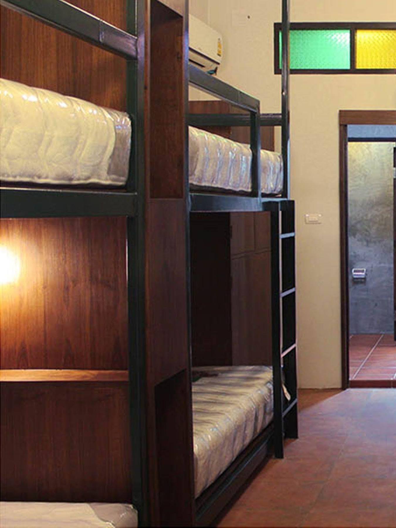Penginapan Tiger House