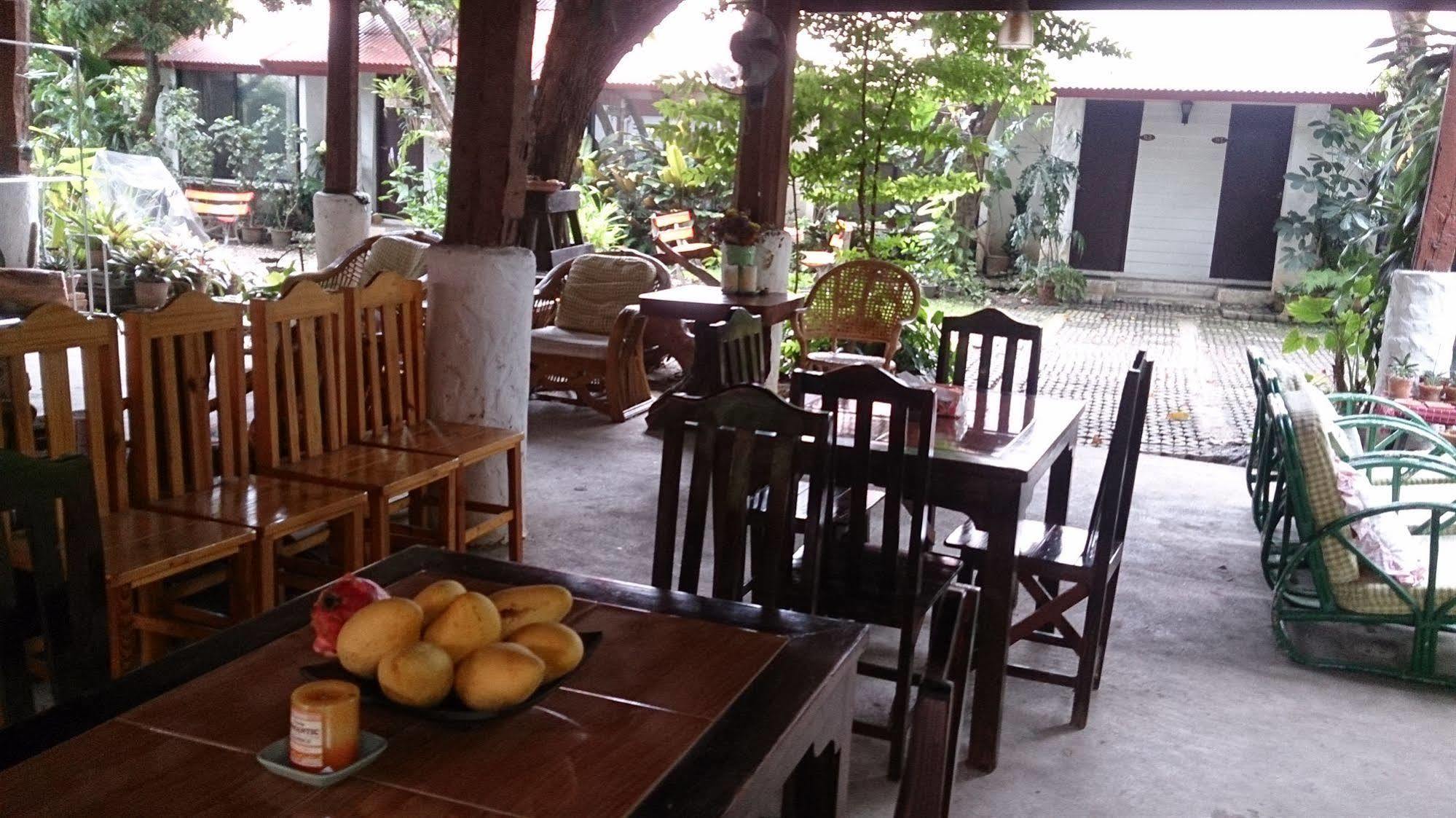 Baan Songjum