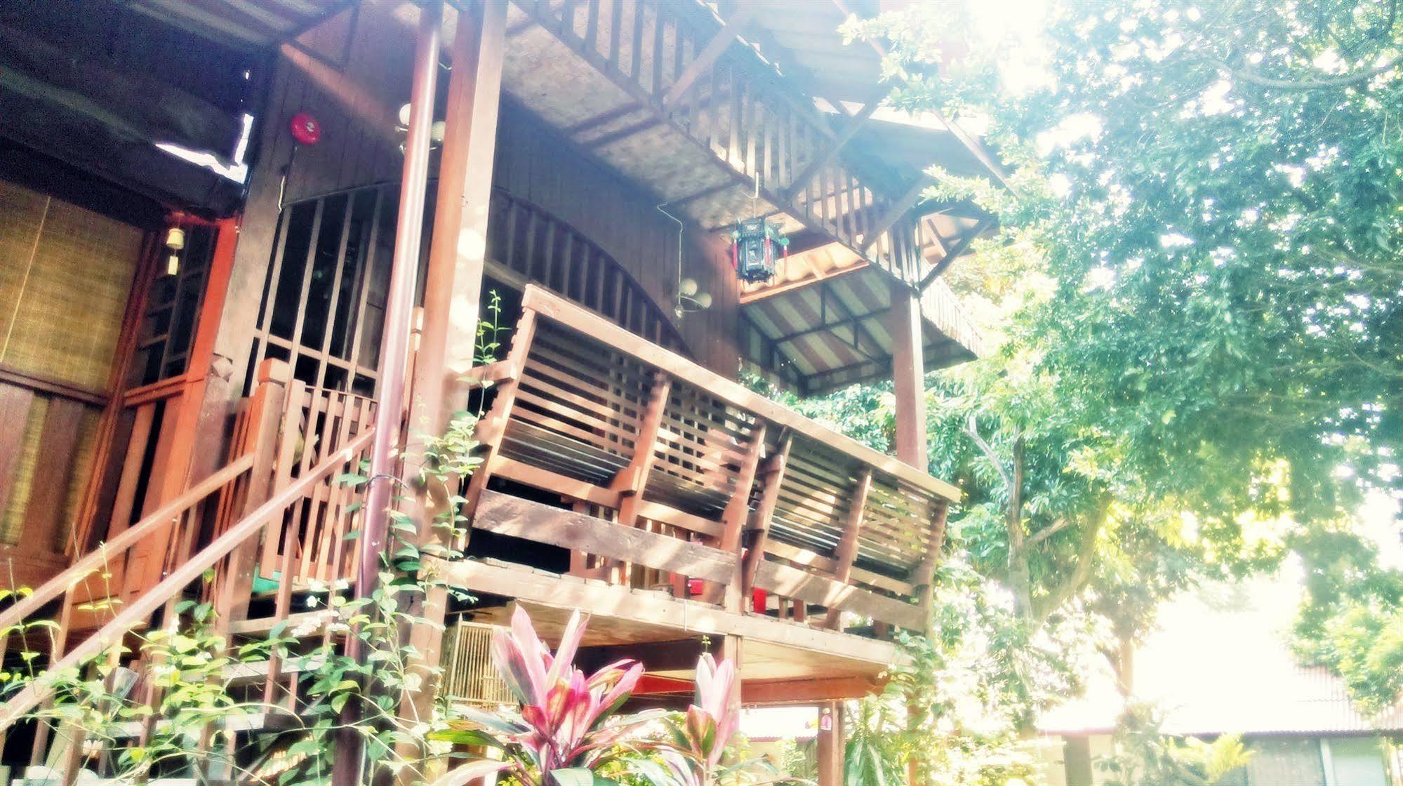 Guest house Baan Songjum *