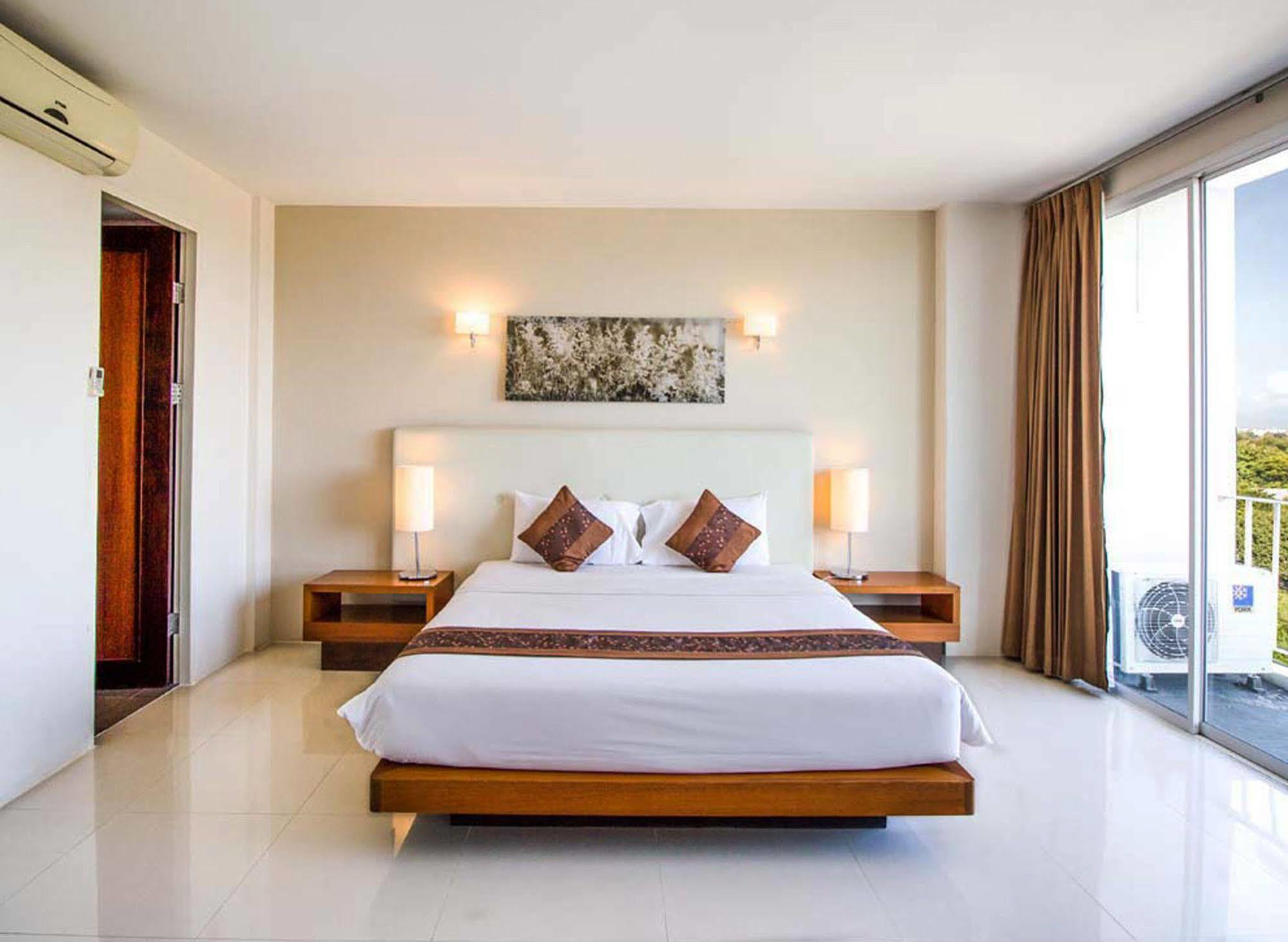 Hotel B2 Premier & Chiang Mai