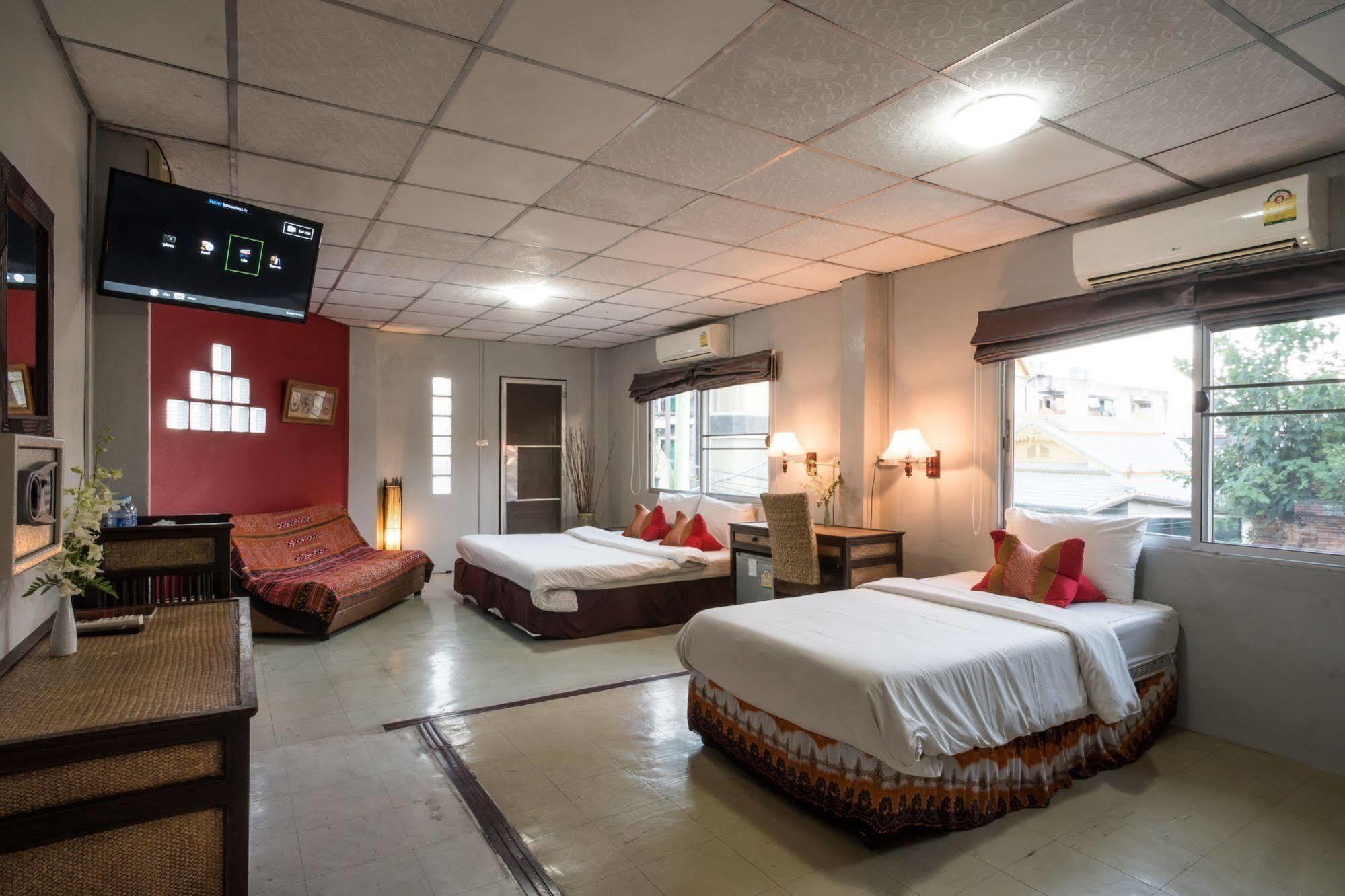 Guest house Kamala's 3*