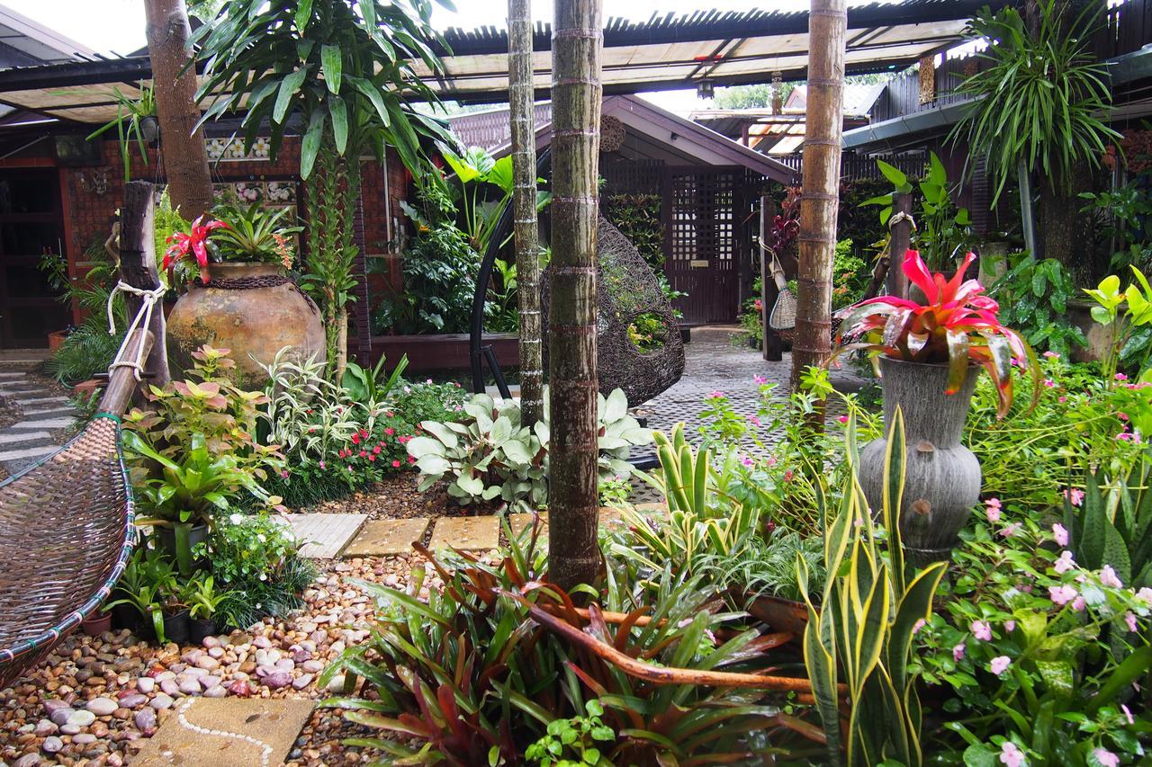 Hotel Wiang Kum Kam