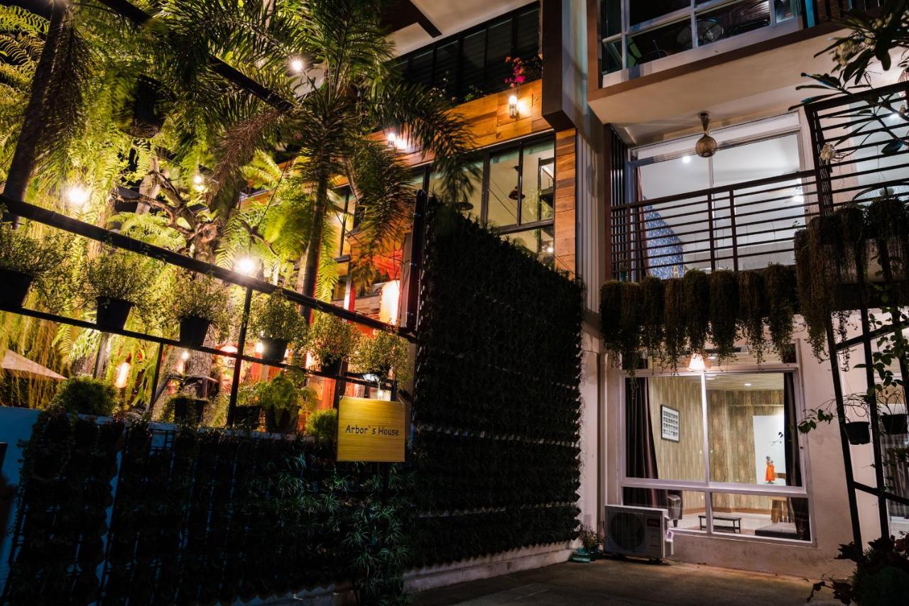 Arbor's House *