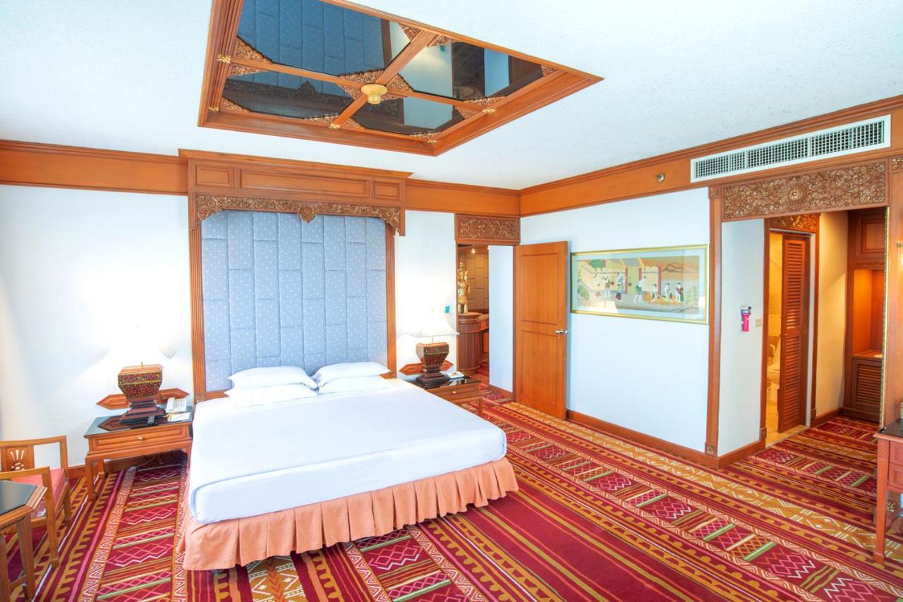 The Park Hotel, Hotel Chiang Mai