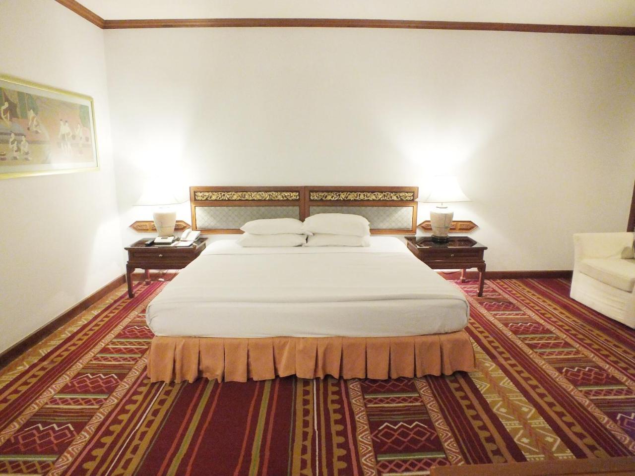 The Park Hotel, Hotel 3*