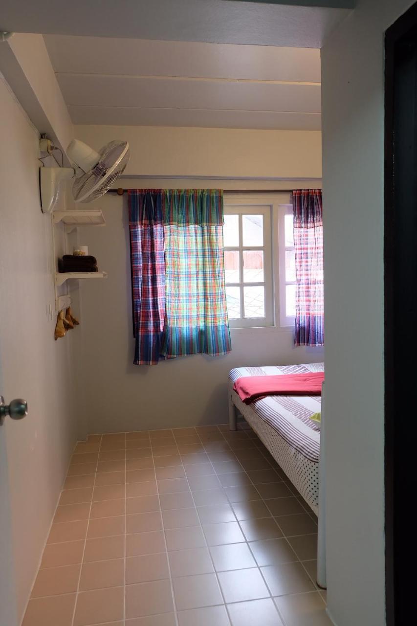 Julie Guest house Chiang Mai