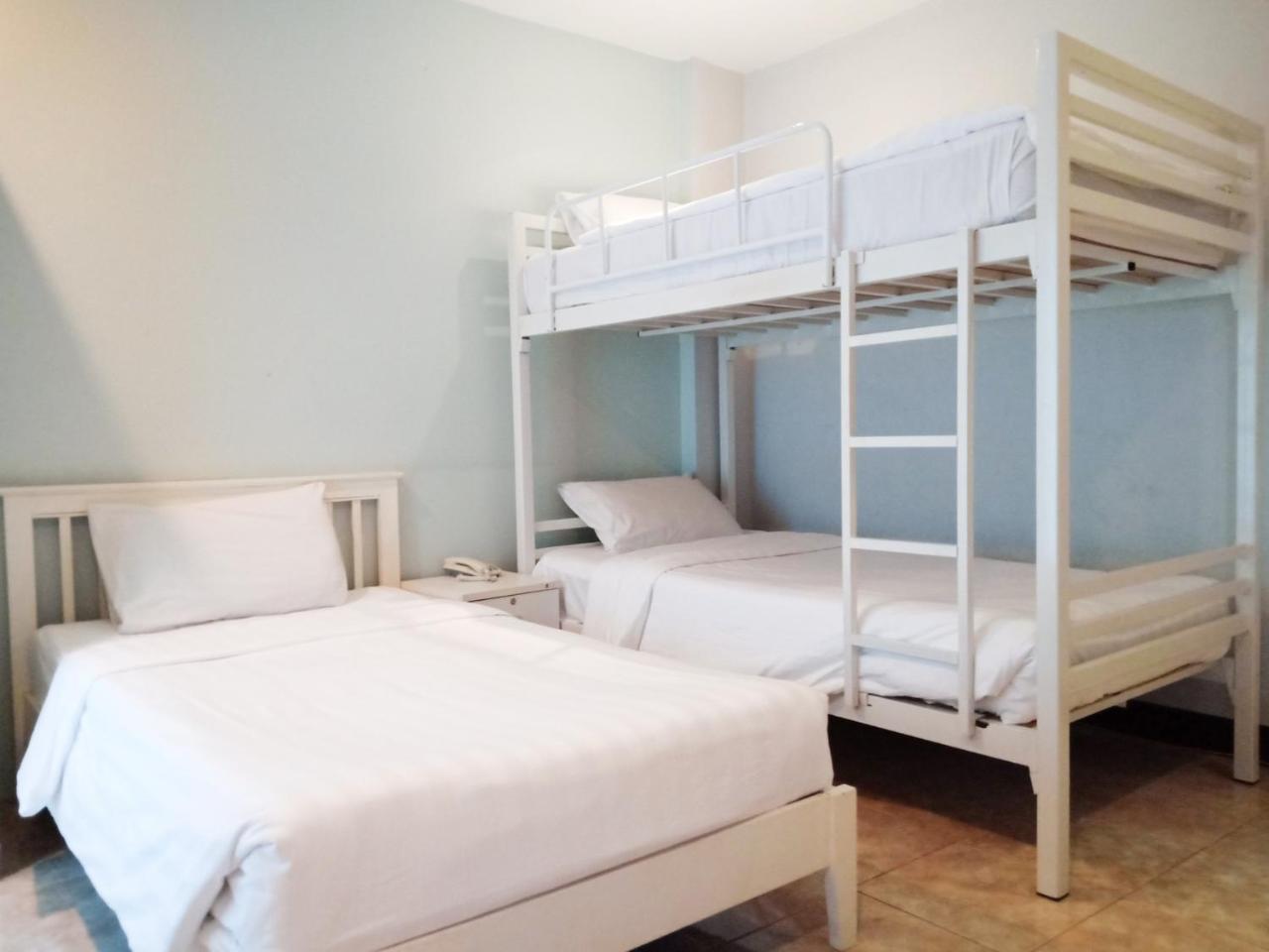 Nim Seng Hotel 3*