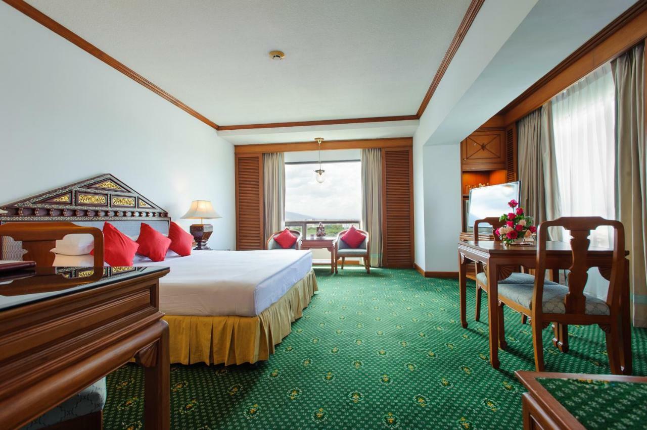 The Park Hotel, Hotel Chiang Mai