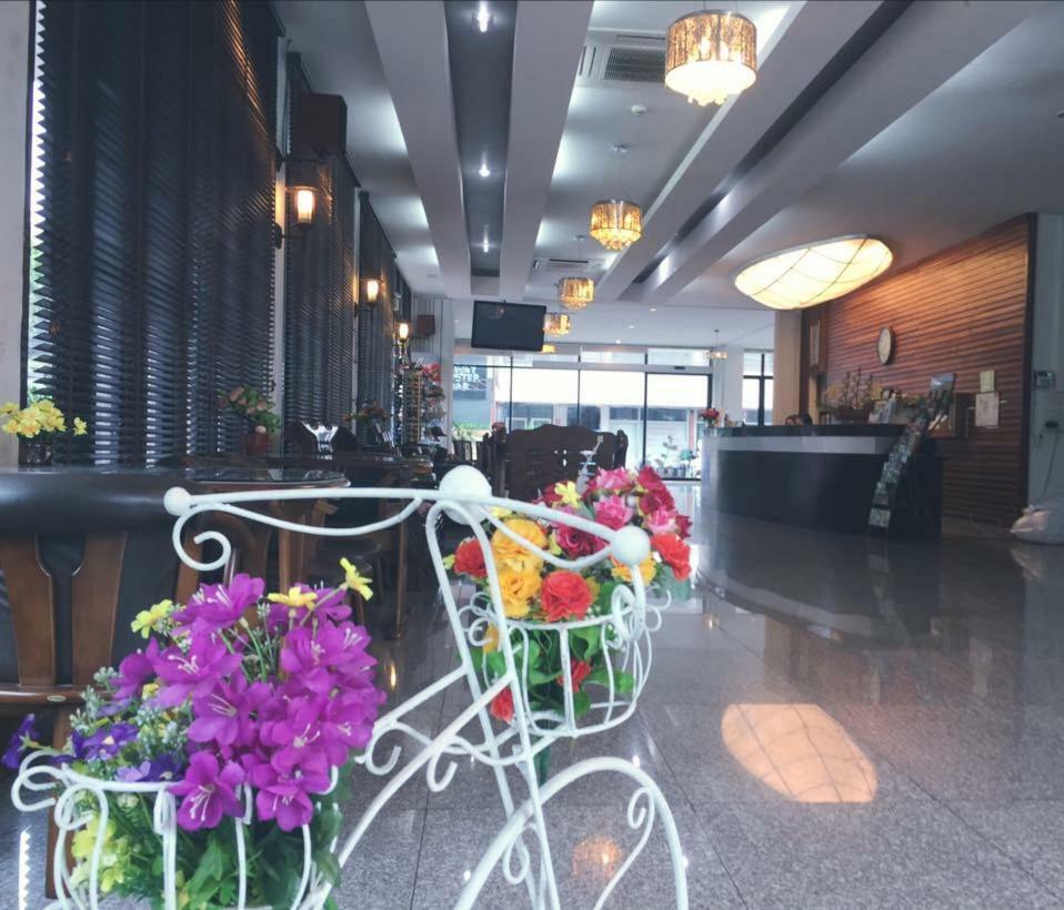 Aparthotel Huay Kaew Palace 2 2*