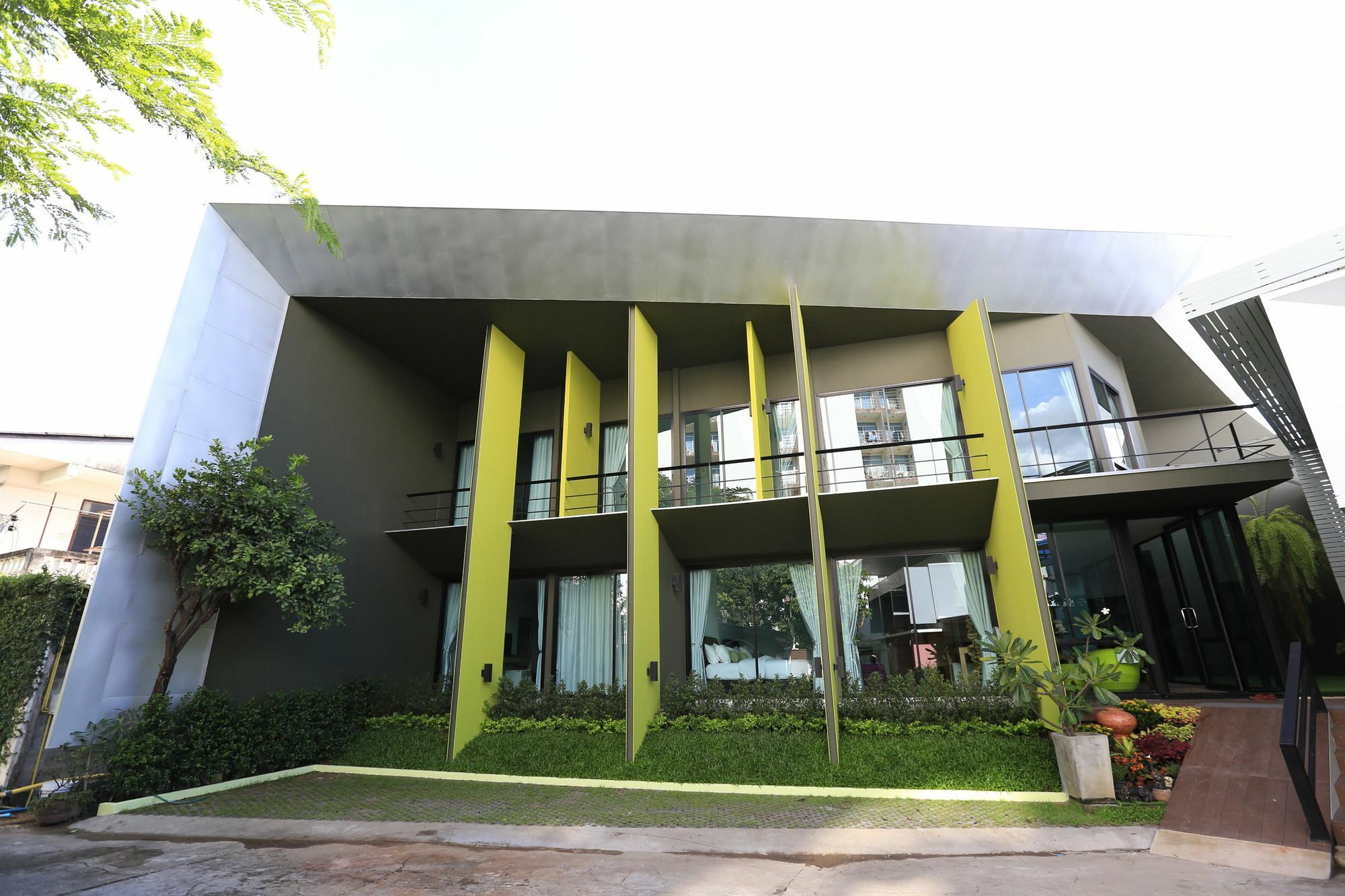 The White Elephant Guest house 3*