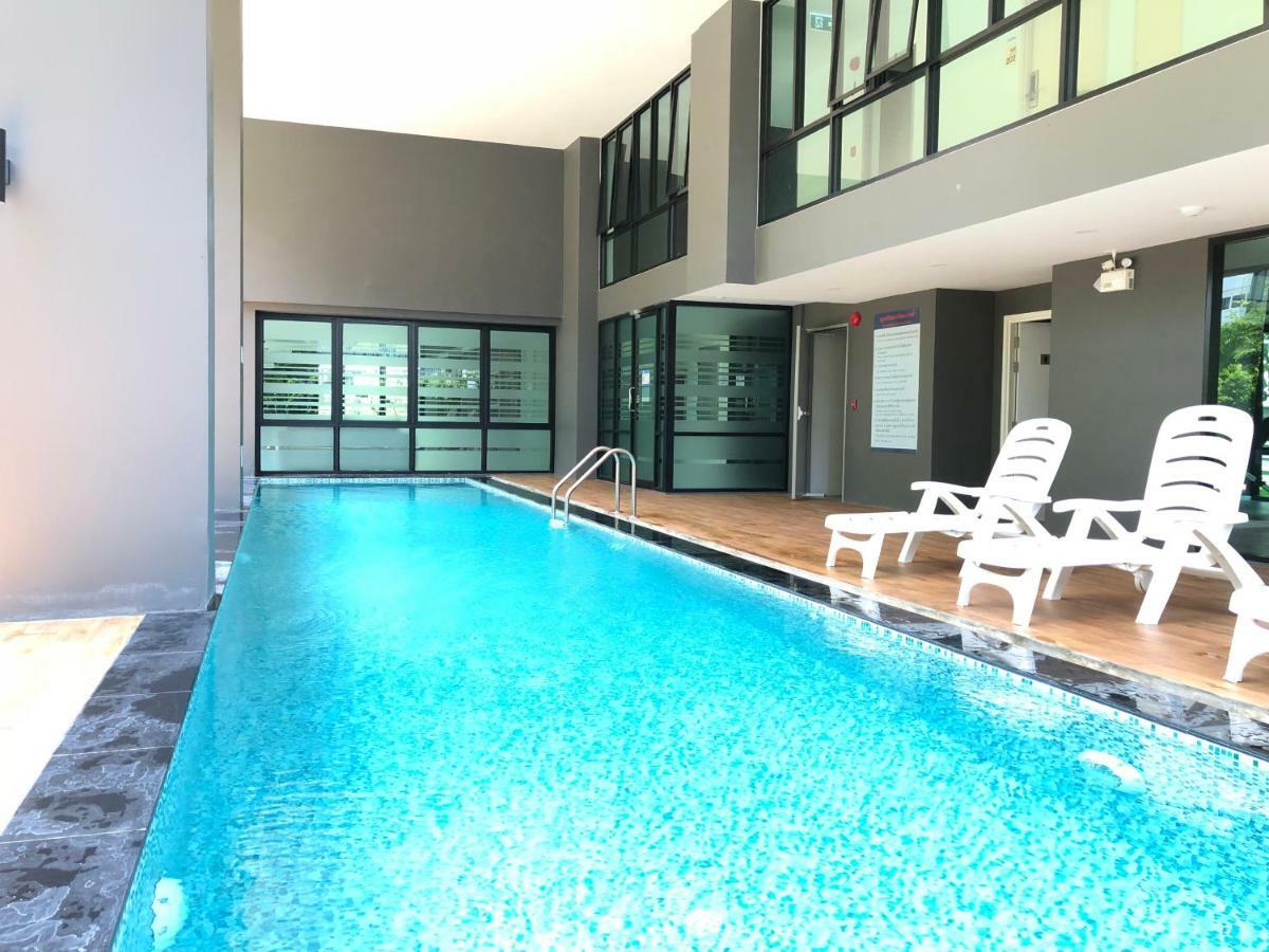 Nined At Plam Springs Nimman Apartment *