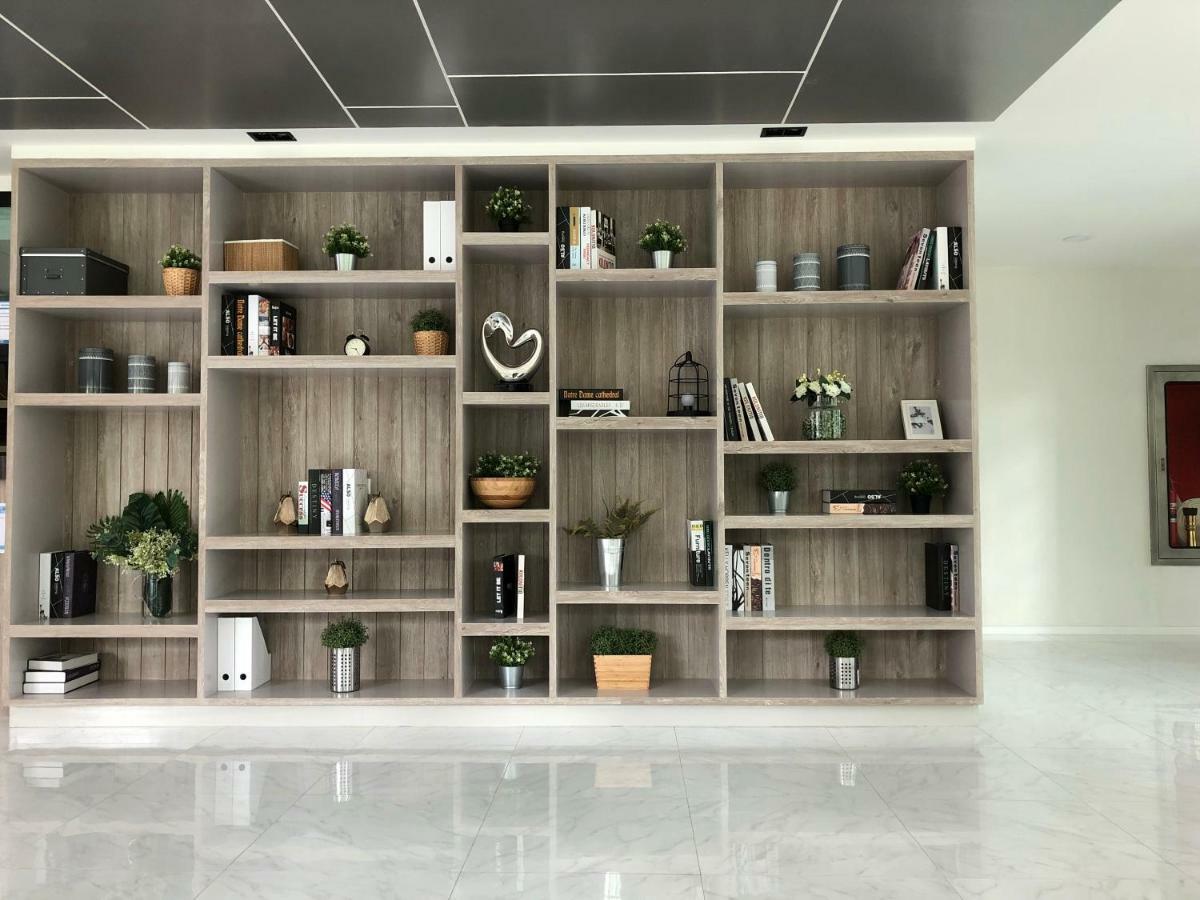 Apartment Nined At Plam Springs Nimman
