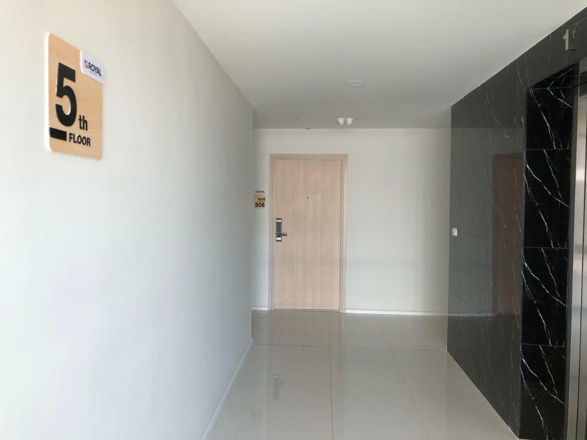 Apartment Nined At Plam Springs Nimman