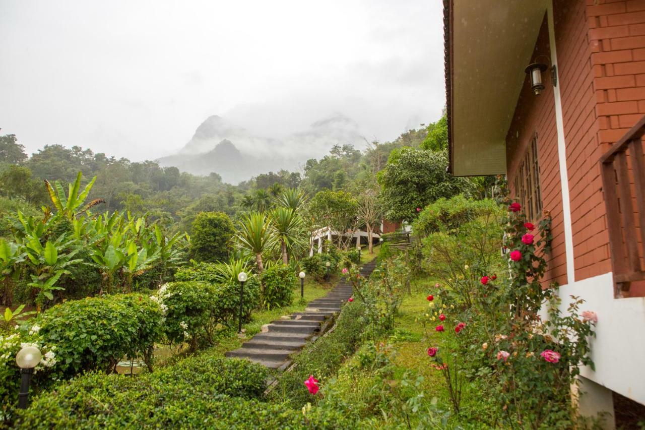 Saen Kam * Chiang Mai