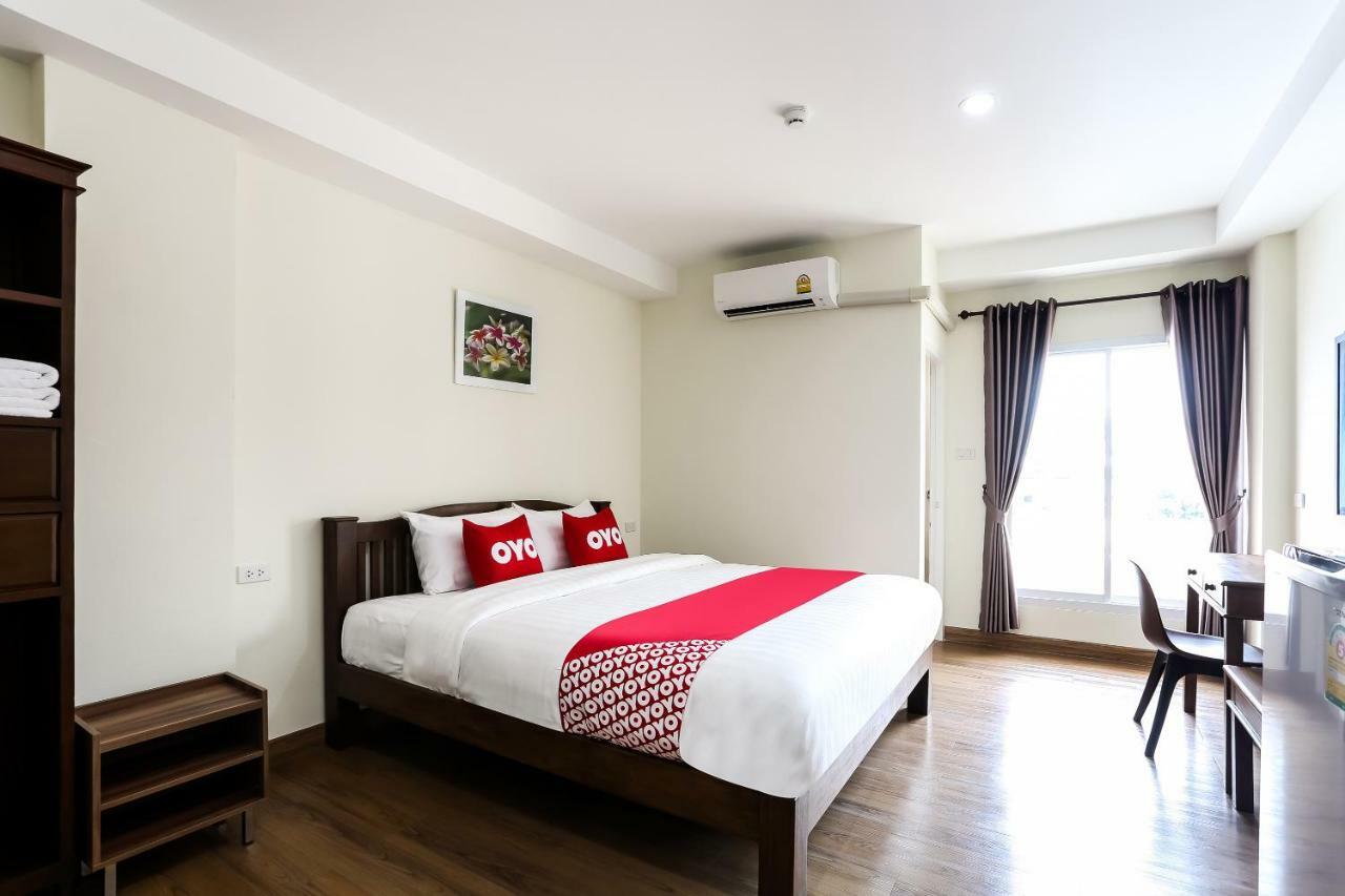 Canary House Rachawong คานารี่ เฮ้าส์ ราชวงศ์ 3*