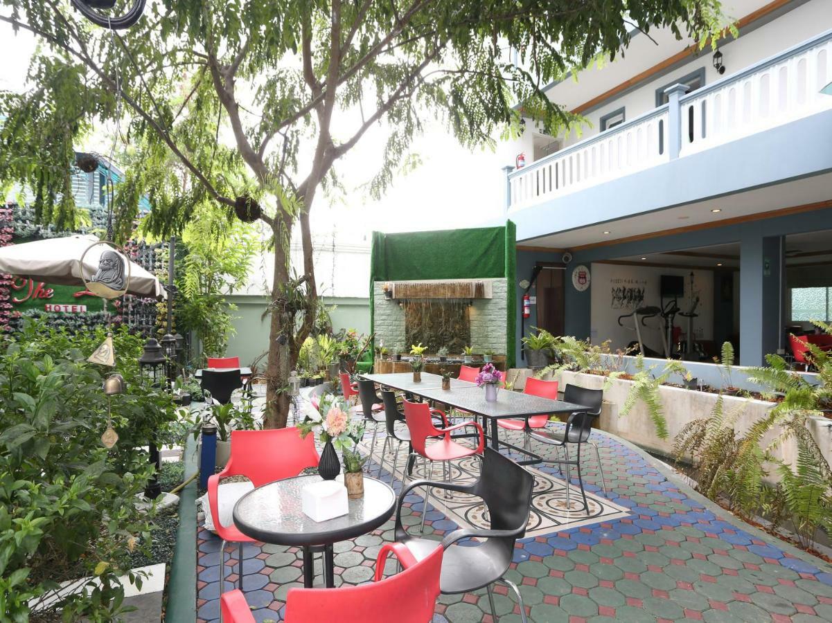 Hotel The Lilly 3*