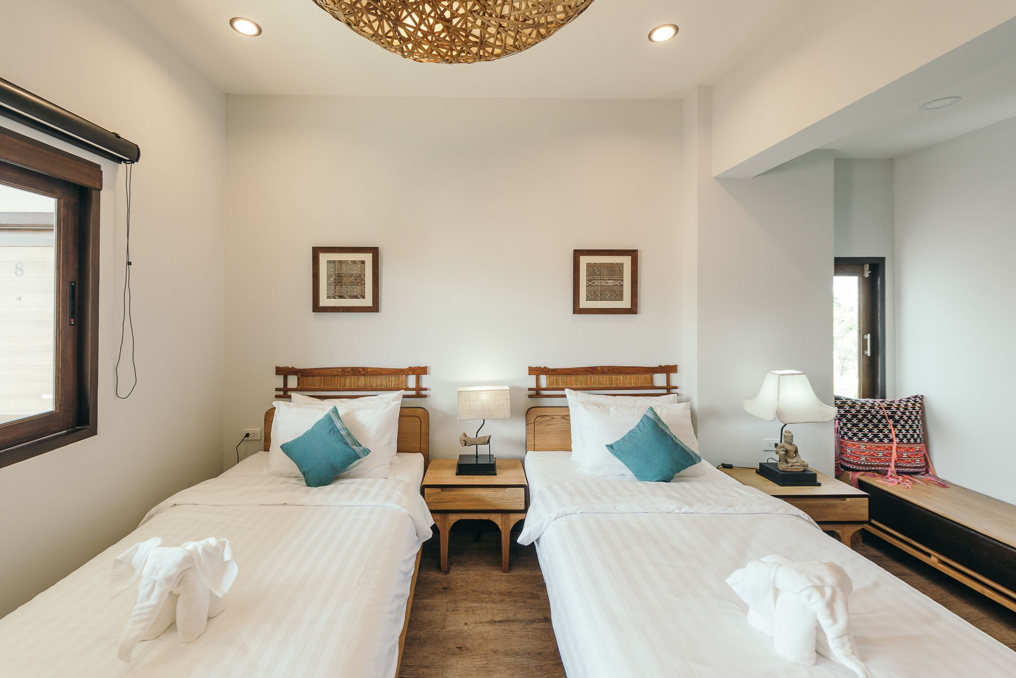 33 Poshtel (adults Only)