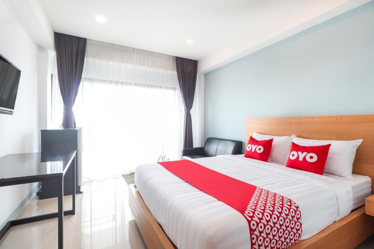 Oyo 374 Lanna Hotel 3*