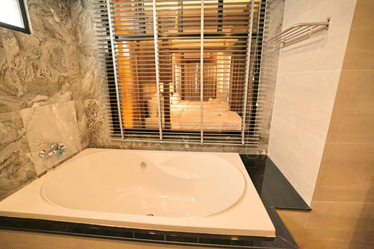 Anika Boutique Hotel 3*
