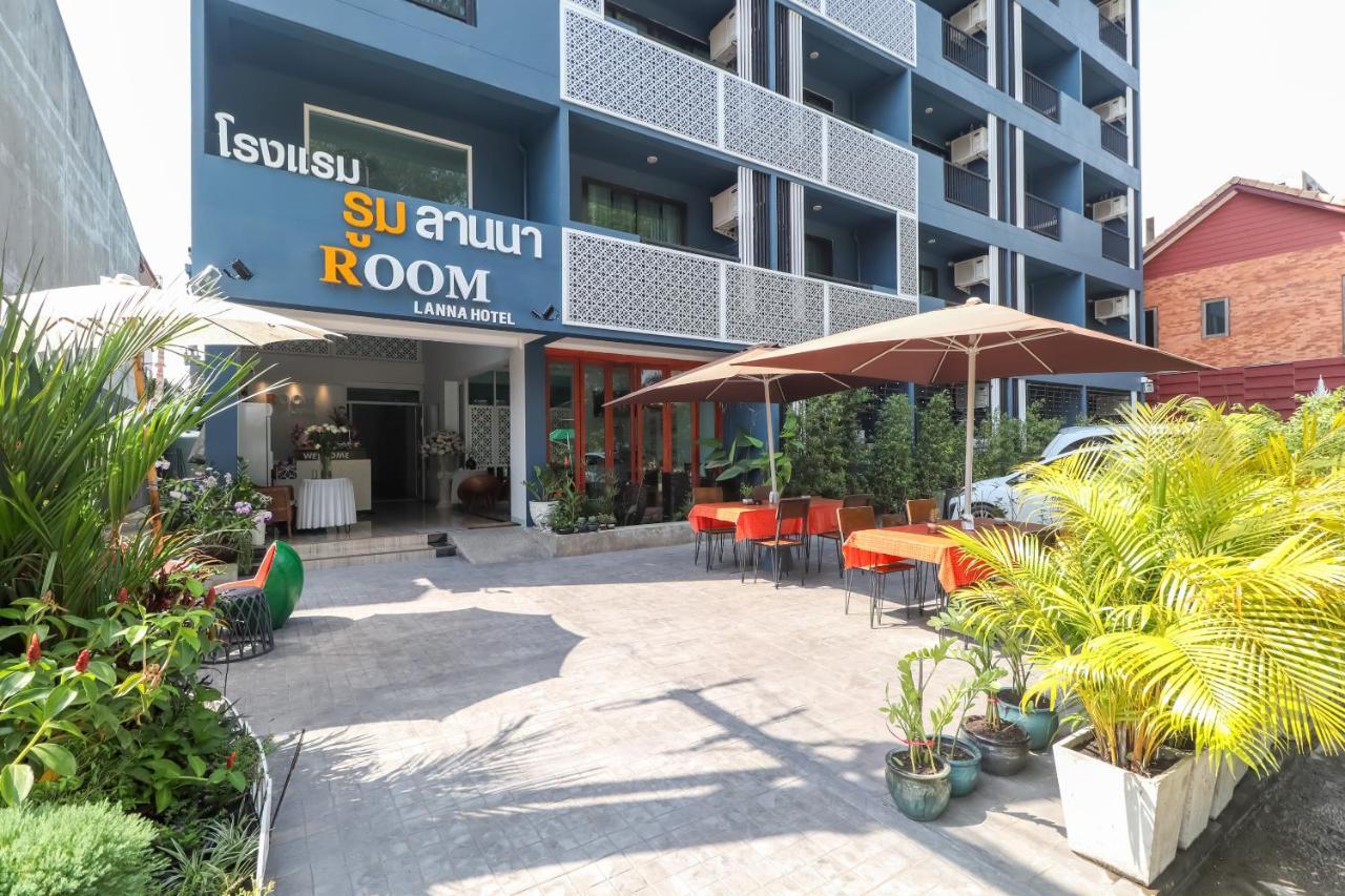Oyo 374 Lanna Hotel 3*