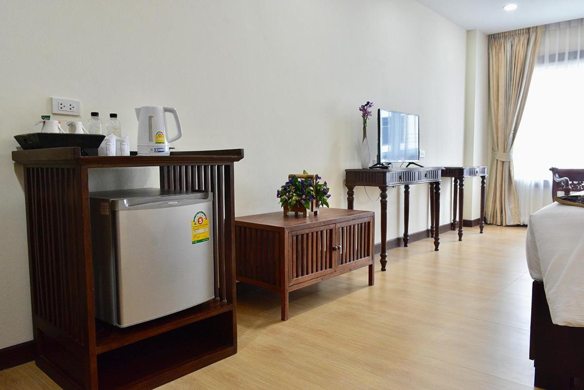 White Boutique And 4* Chiang Mai