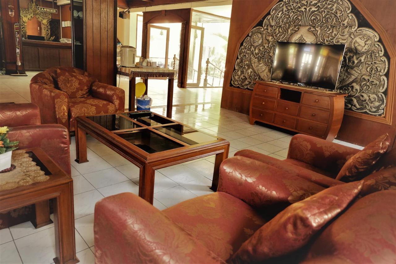 Hotel Prince Chiang Mai