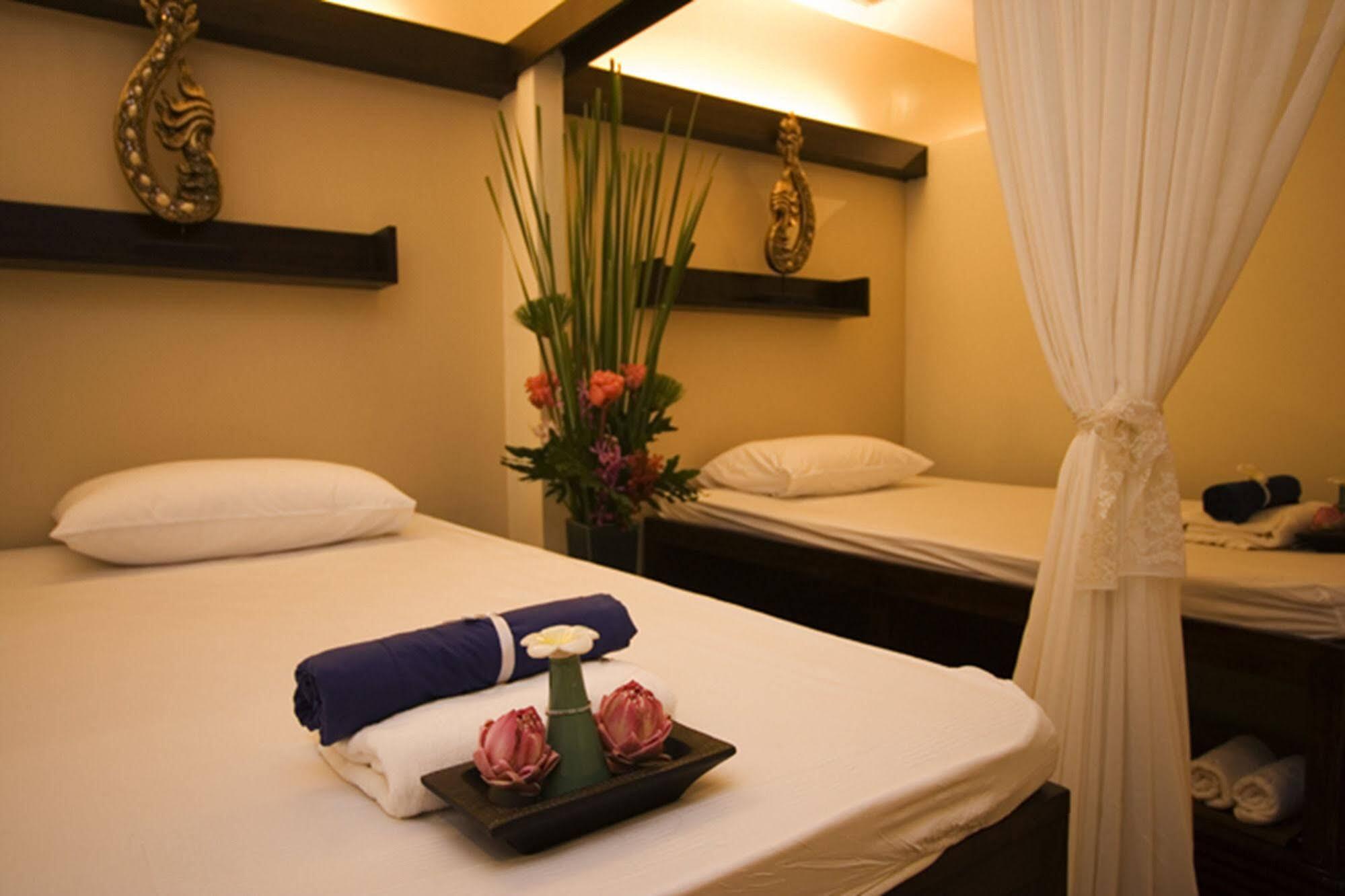 Maninarakorn Hotel 4*