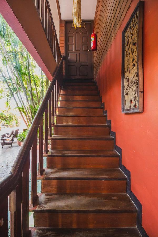 Joy's House & Tour